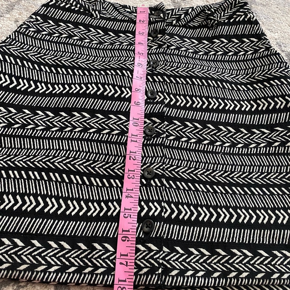 Anthropologie front Button down skirt 🖤✨ - Picture 2 of 8